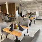 Na Fali Restaurant&apartaments 4*