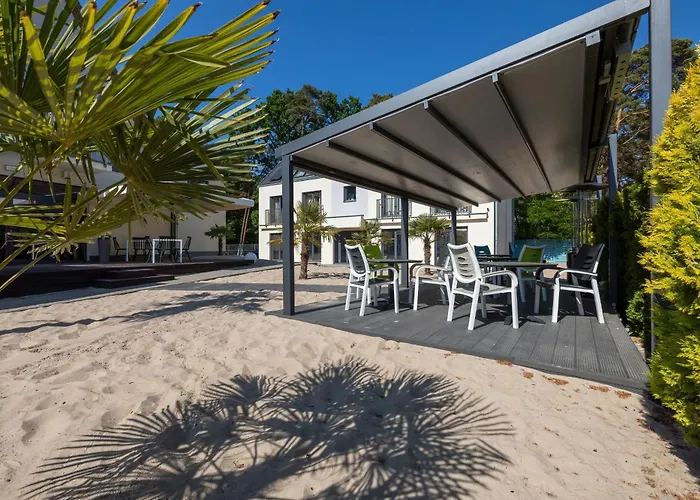 Na Fali Restaurant&apartaments Поберово